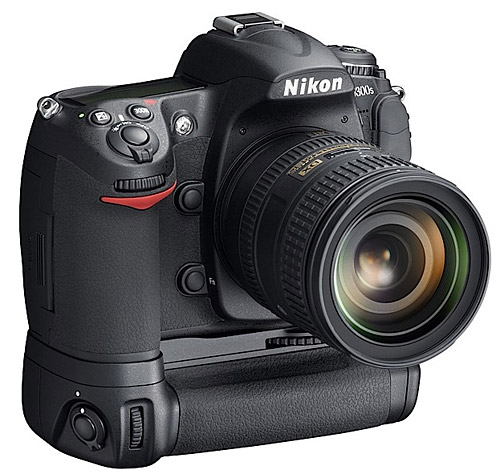 Nikon D300s: продвинутая камера с записью HD-видео