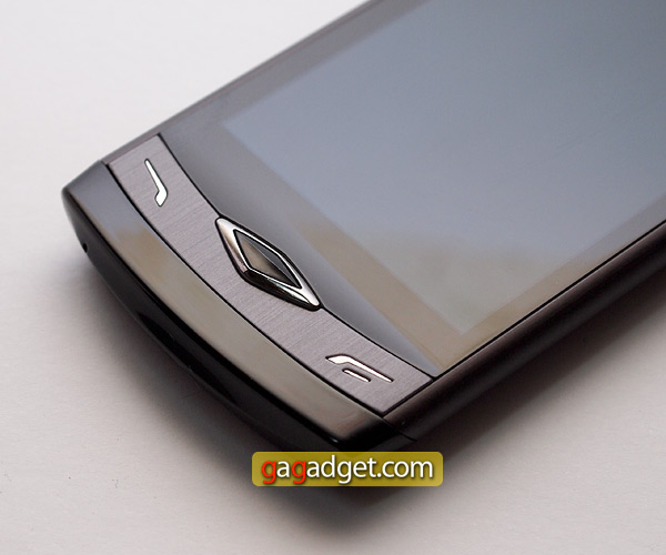 Предварительный обзор мобильного телефона Samsung S8500 Wave-5