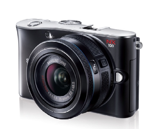 Samsung NX100: компактная гибридная камера с 14-мегапиксельной APS-матрицей