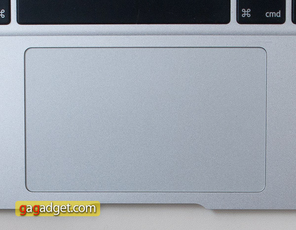 Обзор ноутбука Apple MacBook Air (11 дюймов) -9