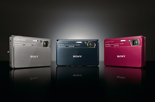 Sony представила 12 новых камер Cyber-shot
