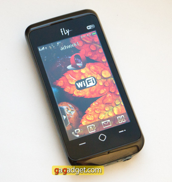 Беглый обзор мобильного телефона Fly E171 Wi-Fi -5