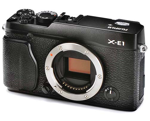 Fujifilm X-E1: удешевлённая камера с байонетом Fujifilm X-Mount 