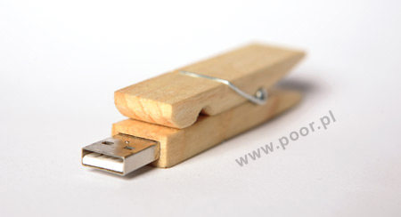 Wooden Clamp USB Stick — флешка в виде прищепки