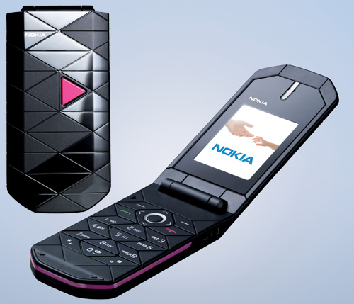 Четыре новых бюджетника Nokia, включая раскладушку 7070 Prism ценой в 50 евро-3