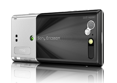 Сони Эриксон T700 – узкий имиджевый телефон-3