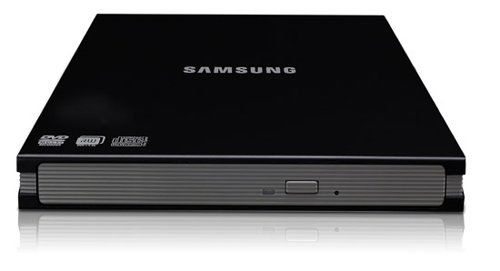 Samsung SE-S084 – внешний DVD-привод с USB-питанием