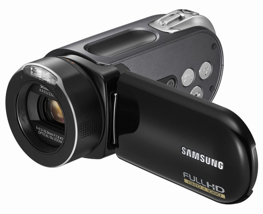 Samsung HMX-H106: первая в мире видеокамера с SSD-накопителем