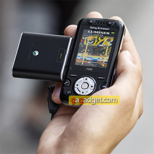 Sony Ericsson CPP-100 и CBC-100: полезные зарядные аксессуары