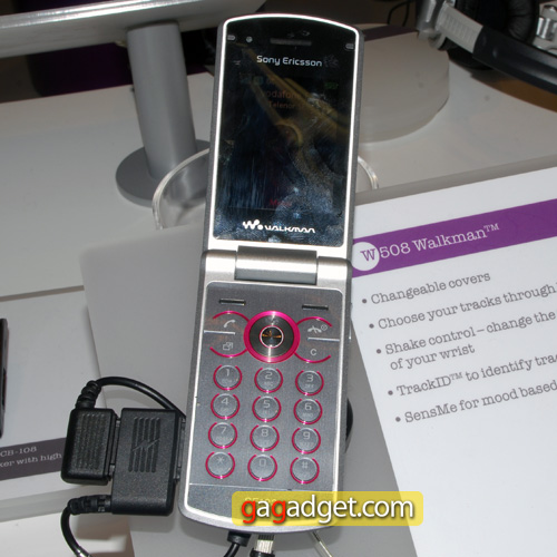 Стенд Sony Ericsson на MWC своими глазами-28