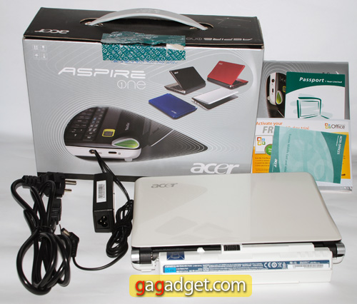Acer Aspire One D150 собственными глазами: распаковывание, внешний облик и первые ощущения
