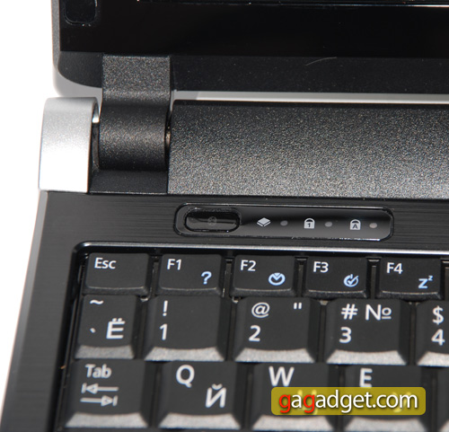 Выносливый характер: подробный обзор нетбука Acer Aspire One D150-16
