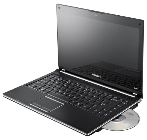 Samsung Q320: 13-дюймовый ноутбук с хорошим дисплеем и защитой от пролитой жидкости