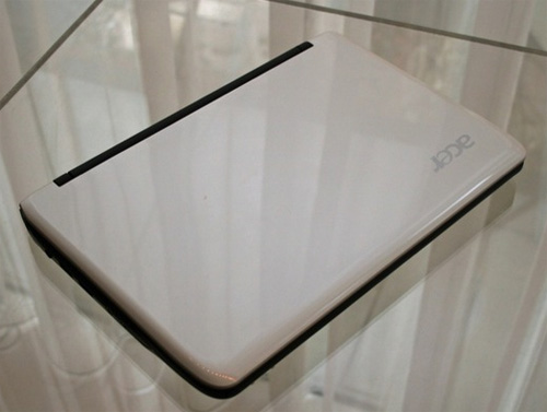 11-дюймовый ноутбук Acer обрел имя Aspire One 751 и стоимость в 349 фунтов-3