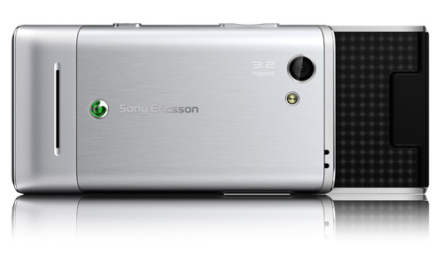 Sony Ericsson T715: тонкий слайдер с 3-мегапиксельной камерой (видео)-2