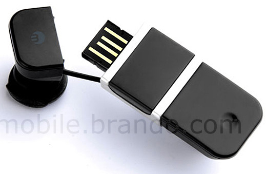 Bluetrek Bizz: гарнитура с интегрированным microSD-кардридером за 40 долларов США (видео)-3