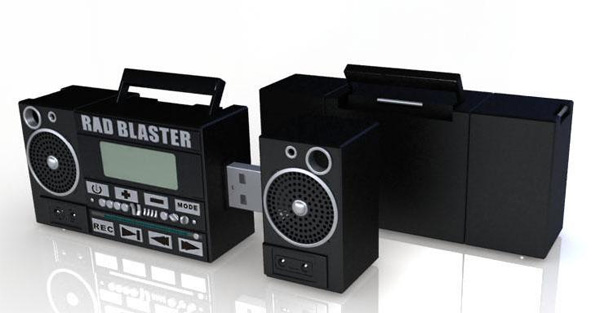 Rad Blaster: MP3-плеер в виде магнитофона 80-х (видео)