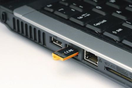 Verbatim Micro USB: маленькие флешки в герметичном корпусе-3
