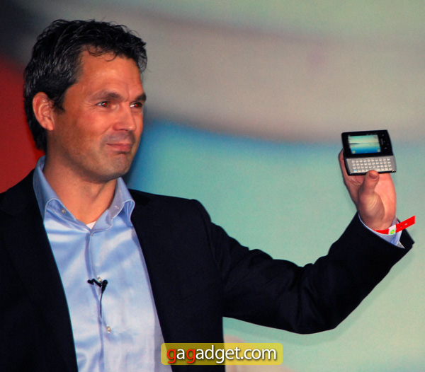 Презентация новинок Sony Ericsson на MWC 2010: фоторепортаж-8