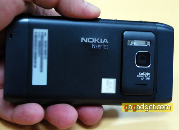 Эволюция, но не революция: демонстрация работы Nokia N8 (видео)-9