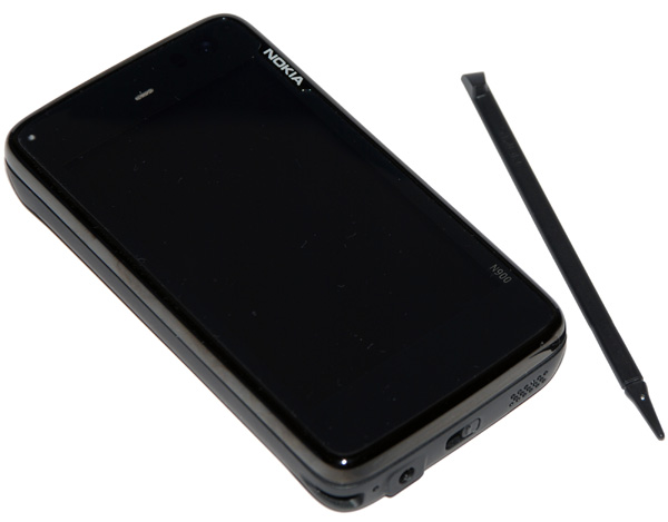 Maemo-марафон: внешний вид, комплектация и характеристики Nokia N900-9