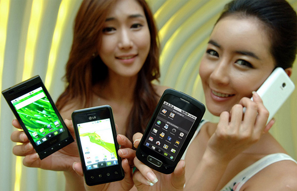 Android-смартфоны LG Optimus: модели Z, One и Chic с версией 2.2