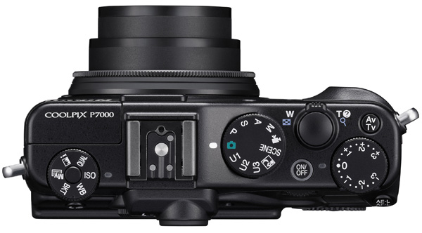 Nikon Coolpix P7000: широкоугольный просьюмер с 7-кратной оптикой и записью видео в HD-3