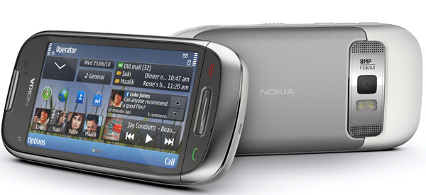 Nokia C7-00: тоже самое, что C6-01, но с металлом-2