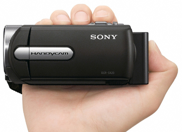 Последние из SD: видеокамеры Sony Handycam DCR-SX15E и DCR-SR15E с 50-кратным оптическим зумом-3