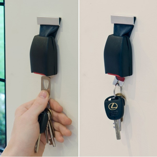 Buckle Up: как не терять дома ключи от машины? Пристегнуть их!