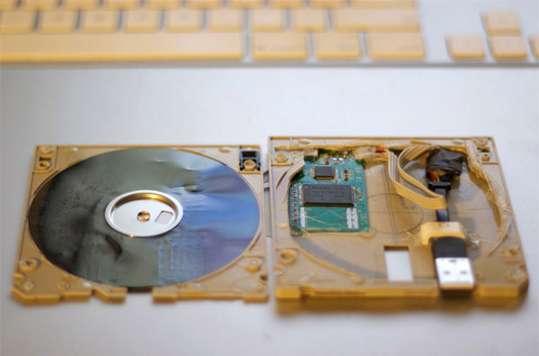 Сделай сам: USB-накопитель из старой дискеты своими руками-3