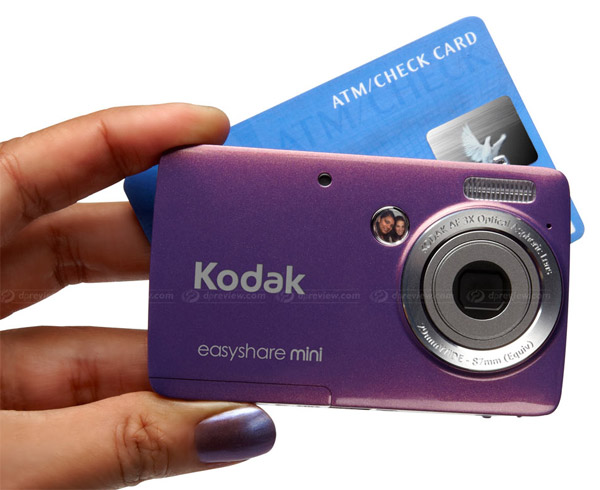Всего понемножку: линейка Kodak на выставке CES 2011-4
