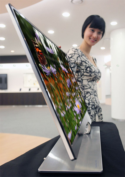 Фотографии 3D-телевизоров Samsung и LG для выставки CES 2011-5