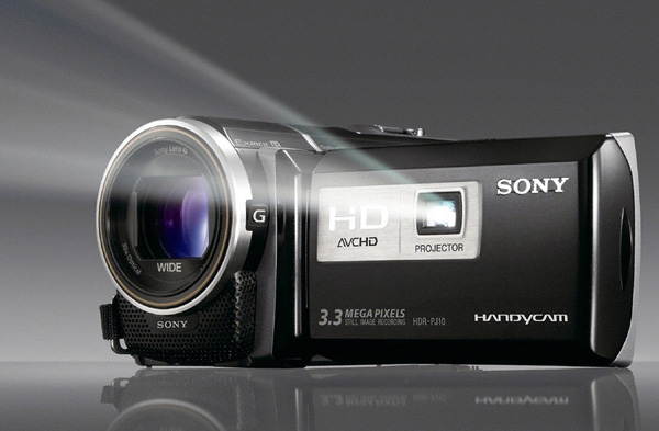 Видеокамеры Sony Handycam HDR-PJ10E, HDR-PJ30VE и HDR-PJ50VE со встроенным… проектором