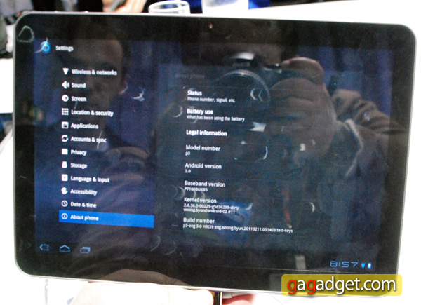 MWC 2011: Android-планшет Samsung Galaxy Pad 10.1 своими глазами-3