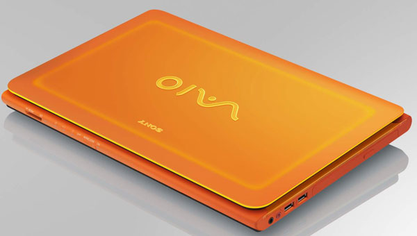 Sony VAIO C: 14-дюймовый цветастый ноутбук с необычной крышкой-3
