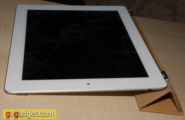 Планшет Apple iPad 2 своими глазами: фоторепортаж-22