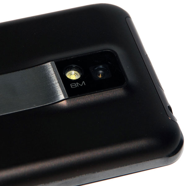 Марафон: внешний вид, характеристики и комплектация LG Optimus 2X-7