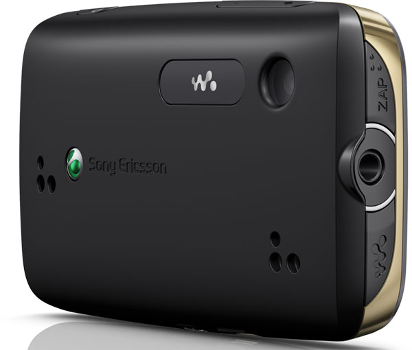 Простые сенсорные телефоны Sony Ericsson Mix Walkman и txt pro-4