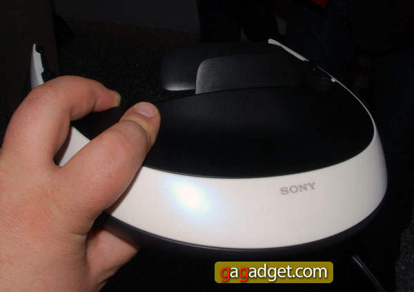 Носимый 3D-дисплей Sony HMZ-T1 своими глазами-5