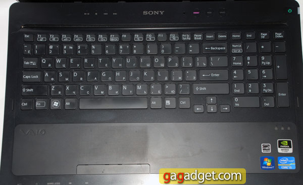 Верните все обратно: обзор ноутбука Sony VAIO F22E1R/B-8
