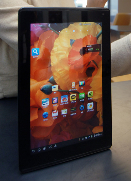LG Optimus Pad LTE: 9-дюймовый планшет с IPS-матрицей на Android 3.2-5