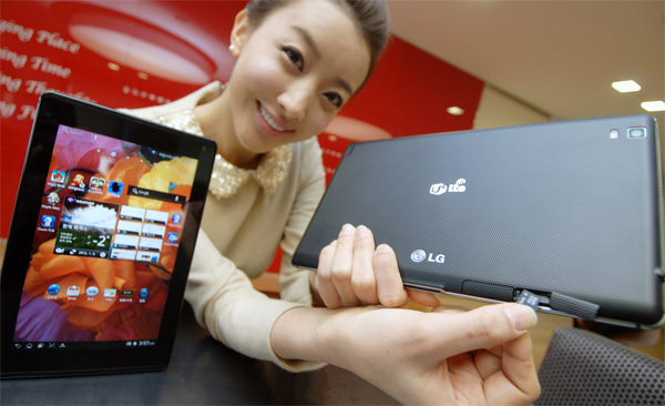 LG Optimus Pad LTE: 9-дюймовый планшет с IPS-матрицей на Android 3.2-8