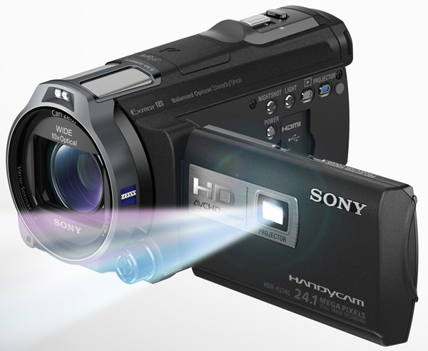Четыре видеокамеры Sony с проектором: год 2012