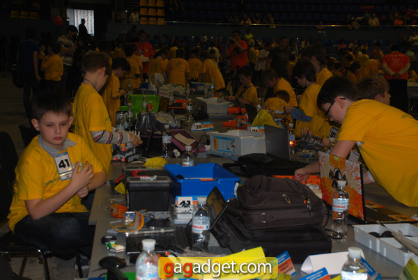 Фоторепортаж с фестиваля робототехники Robotica 2012-6