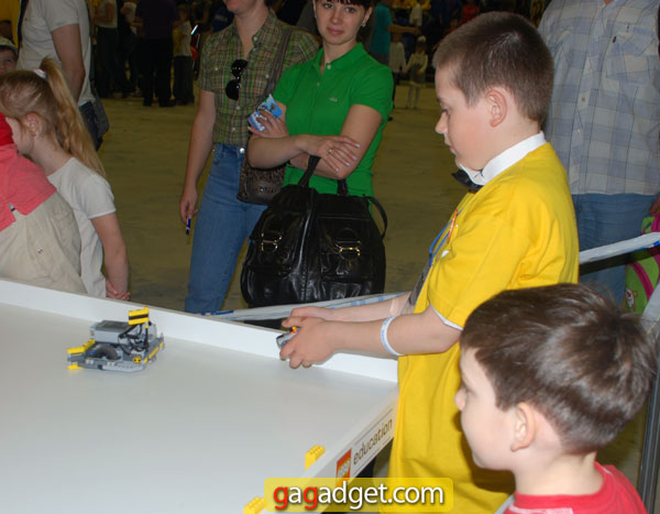 Фоторепортаж с фестиваля робототехники Robotica 2012-39