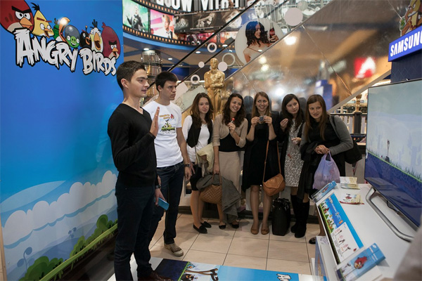 Angry Birds на телевизорах Samsung: открытые демозоны в торговых центрах Украины-2