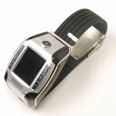 Часы-телефон со встроенной камерой и поддержкой русского языка за 150 долларов