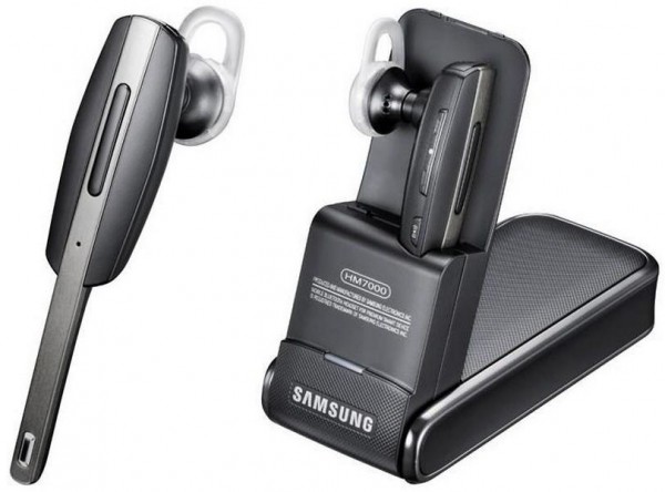 Bluetooth-гарнитура Samsung HM7000 со складной док-станцией