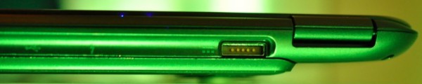 Очередной "самый тонкий" ультрабук Acer Aspire S5 с выезжающей задней панелью для разъемов-17